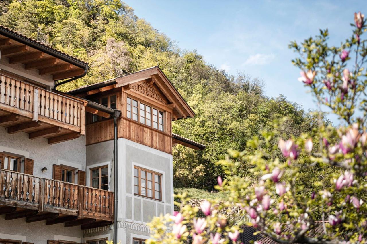 Huber Unterm Baum Apartment Lagundo Exterior foto