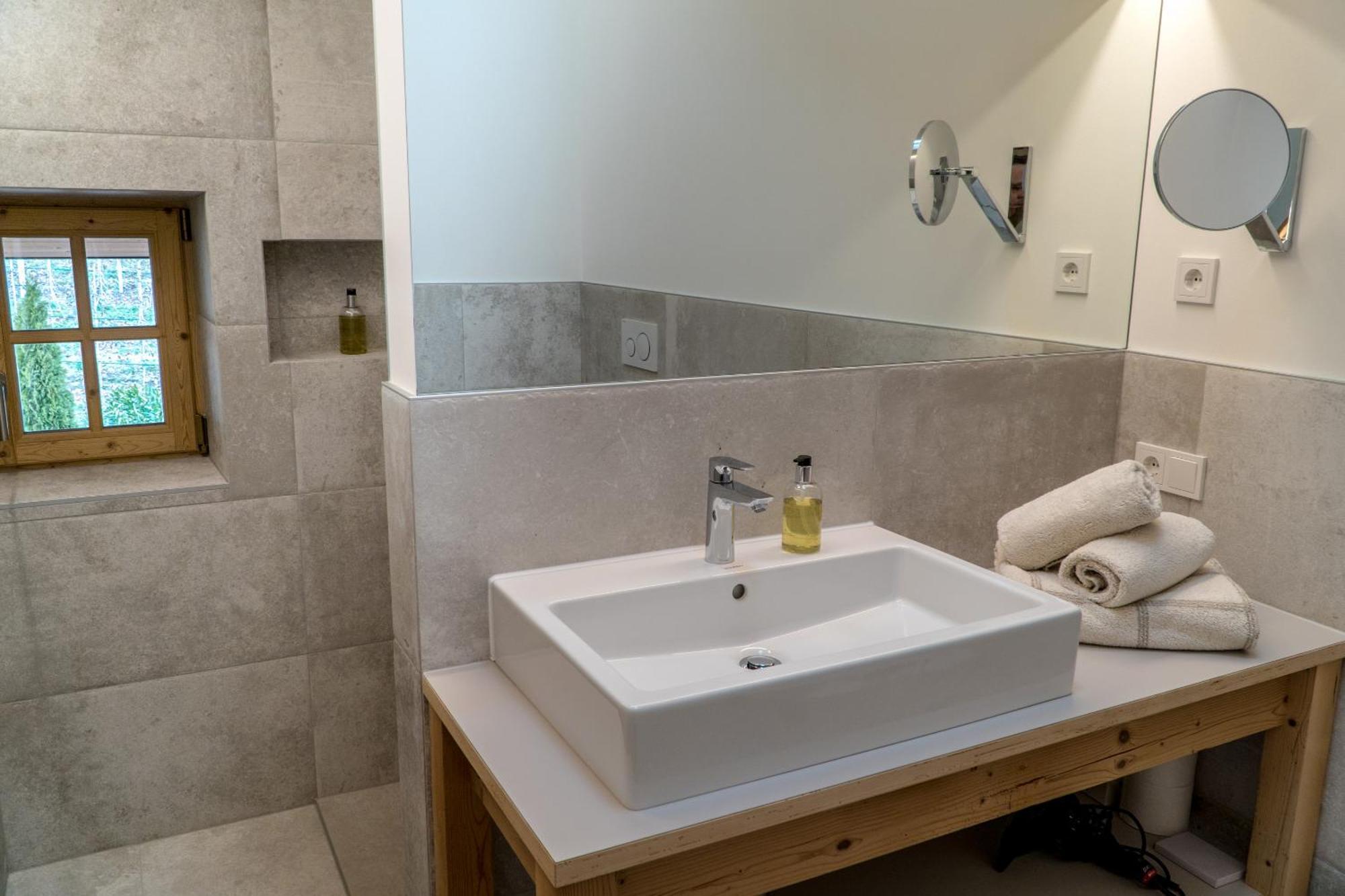 Huber Unterm Baum Apartment Lagundo Cameră foto